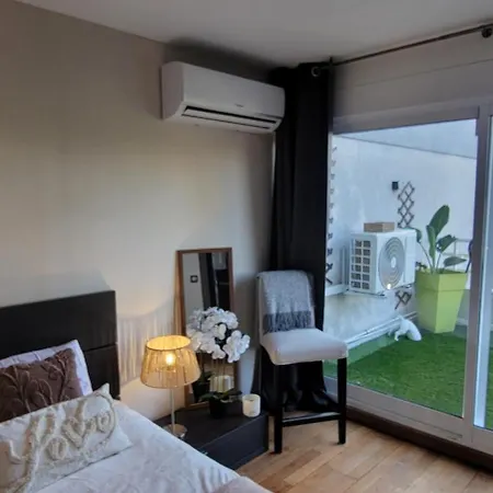 Duplex Cap アパート *