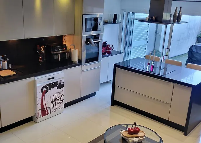 Duplex Cap Salou